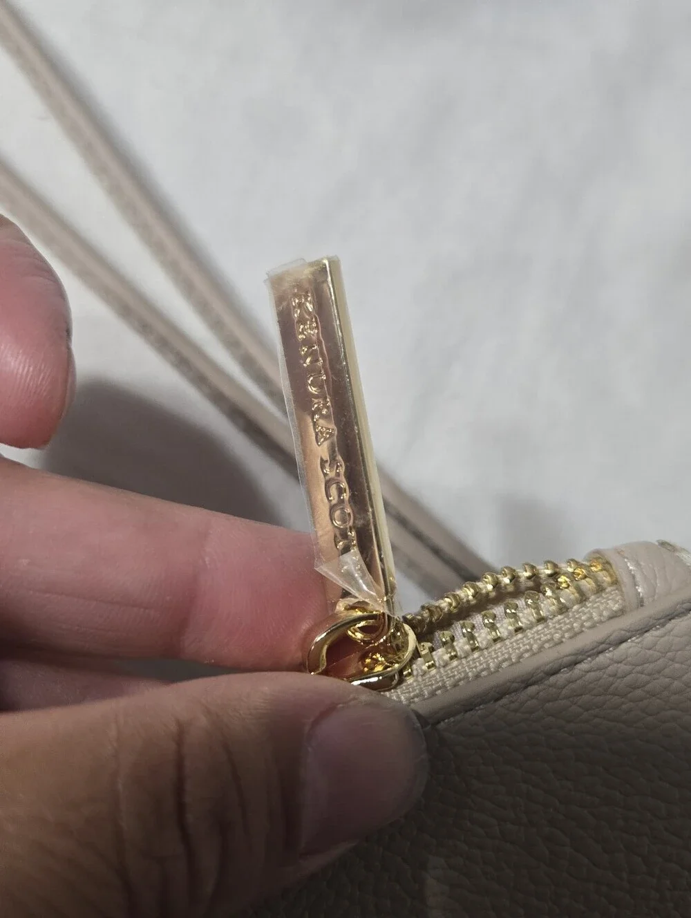 Kendra Scott Cream Color Wristlet New Without Tags